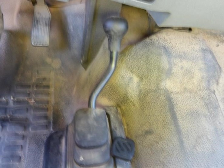 2011-ford-f350-image-23