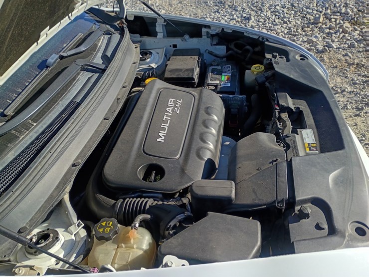 2014-jeep-cherokee-image-15