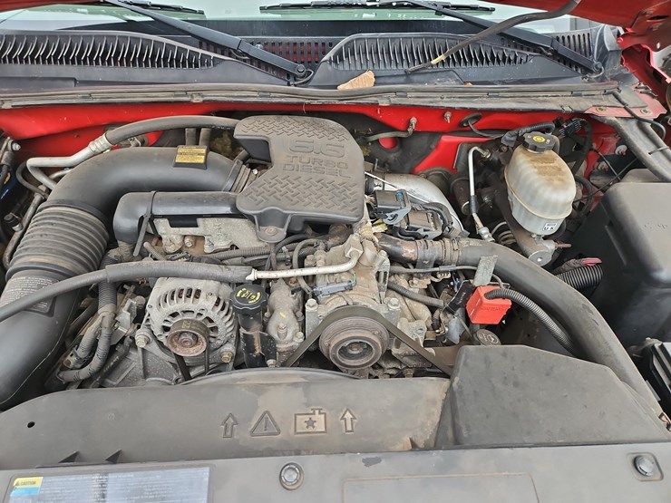 2005-chevrolet-3500-image-8