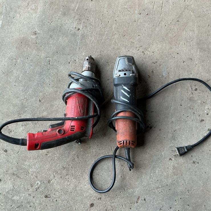 #111 • Milwaukee 0300-20 1/2" Corded Drill and Black & Decker BDEG400 4.5" Angle Grinder