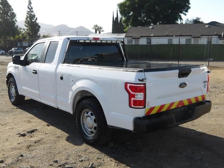 2019-ford-f150-image-4
