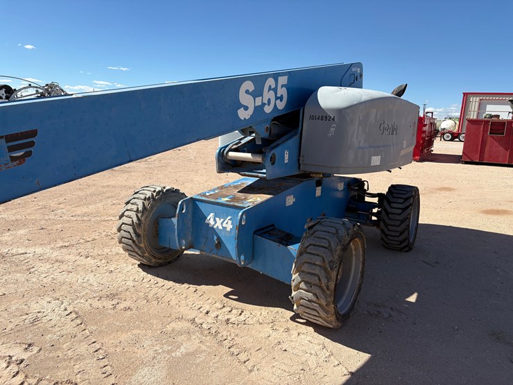 2014-genie-s65-image-4