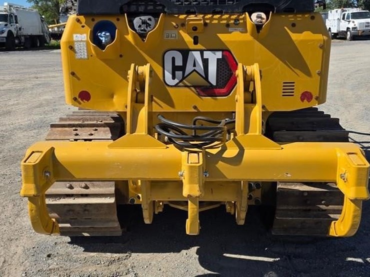 2021-caterpillar-d3-image-26