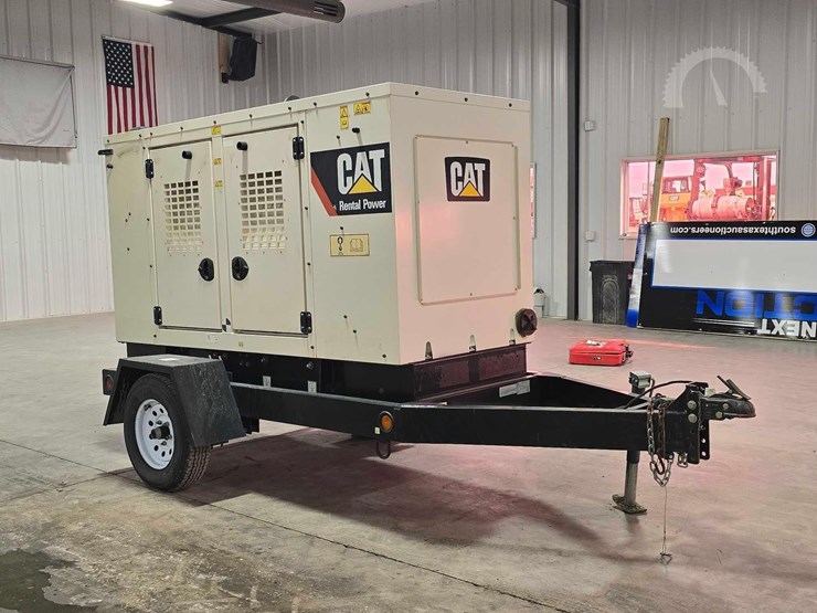 2020-caterpillar-xq35-image-2