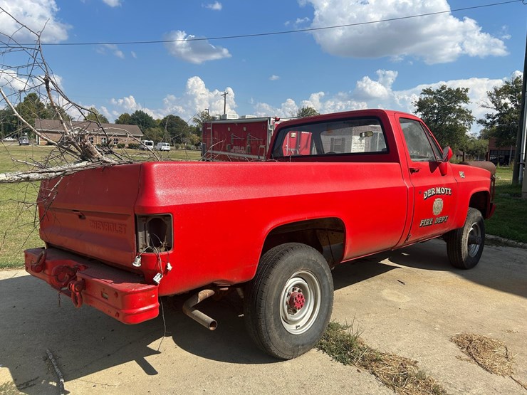 #10590-•-*inop-1985-chevrolet-d30-military-postal-unit-4x4-pickup-1gchd34jxff373404-inv#10590-image-3
