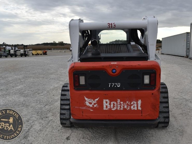 2019-bobcat-t770-image-5