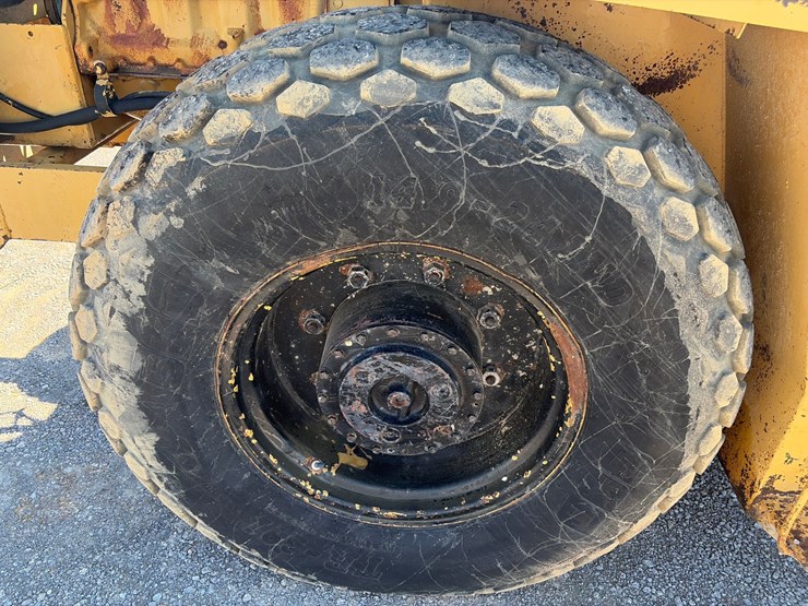 caterpillar-cs-431b-image-11