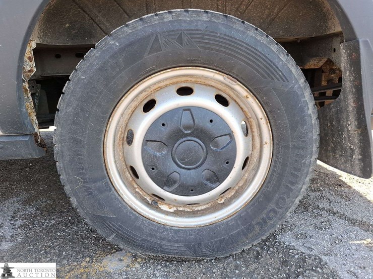 2018-ford-transit-image-17