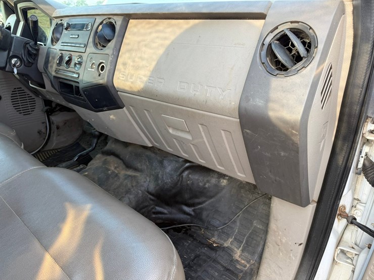 2008-ford-f250-image-45