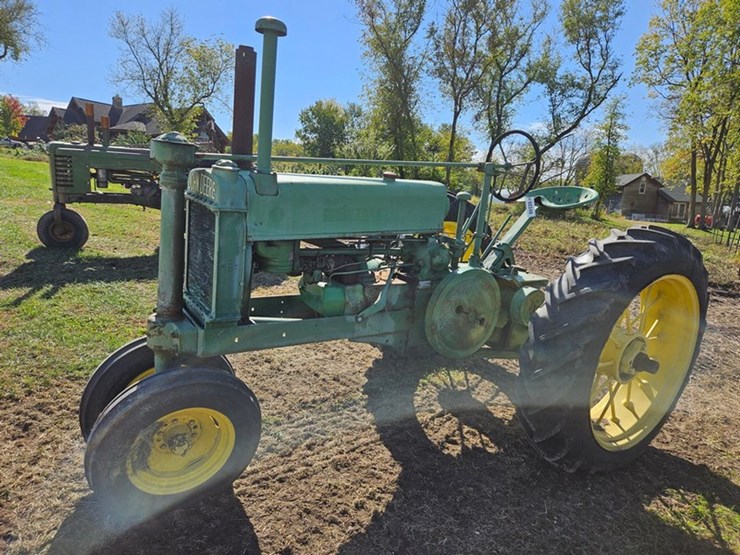 john-deere-model-a-image-2