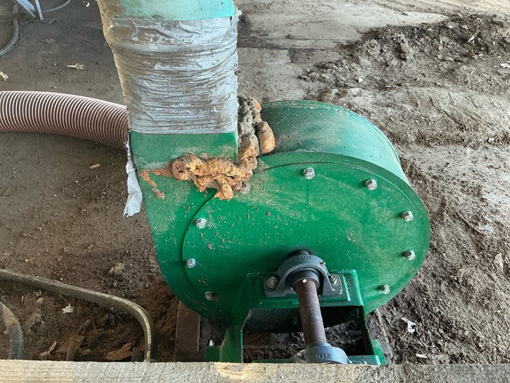 #167-•-fines-blower-with-flex-hose-image-3