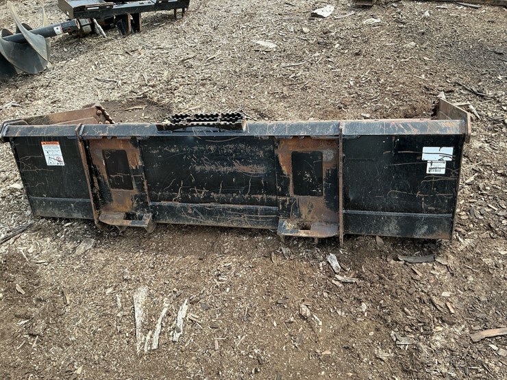 #251-•-kubota-skid-steer-loader-bucket-attachment-image-1