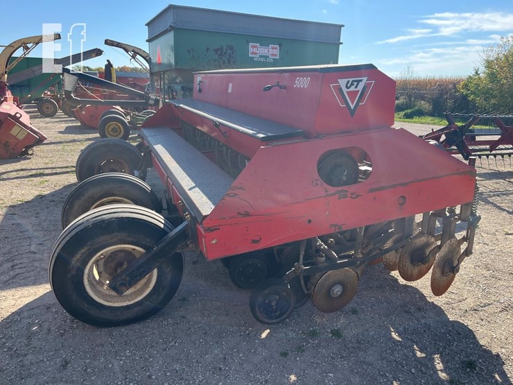 united-farm-tools-5000-image-5