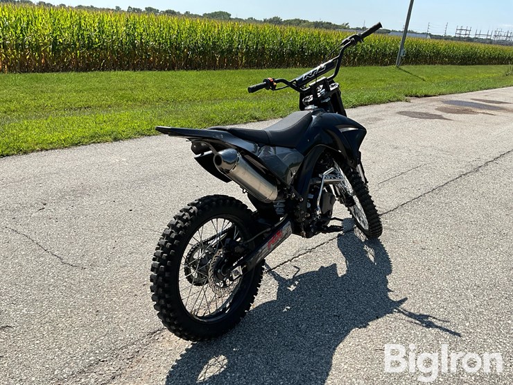 2022-zhejiang-apollo-250rx-dirt-bike-image-5