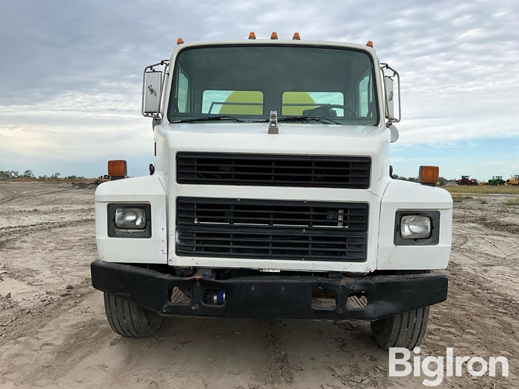 1994-mack-rd688s-image-2
