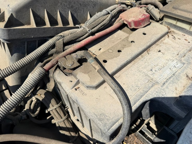 2004-ford-f450-image-47