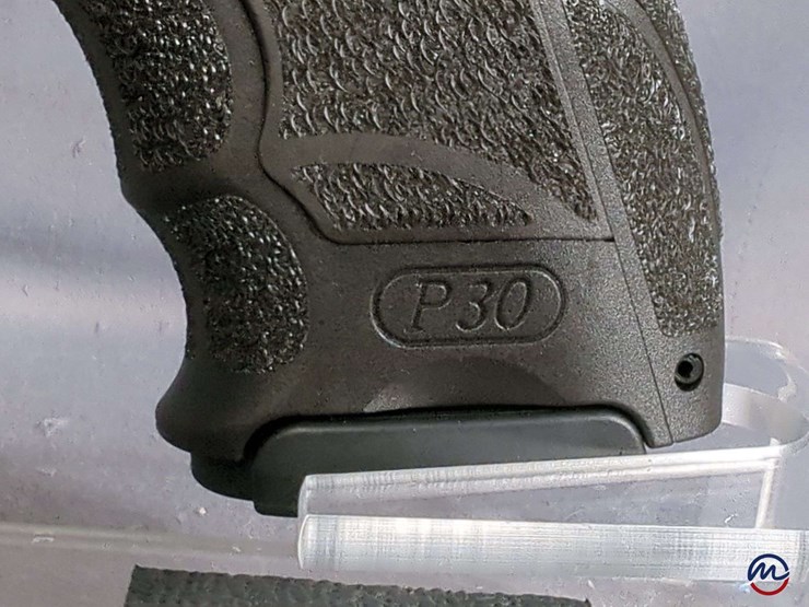 heckler-&-koch/-hki-p30-9mmx19-pistol-sn#-129-137647,-2-total-mags,-speed-loader,-backstraps,-manual,-in-original-hard-case-image-4