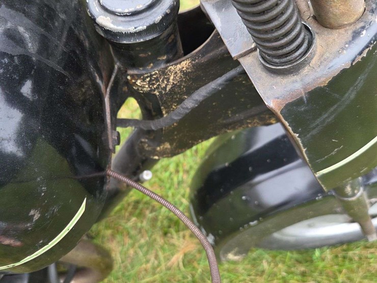 1949-powell-p-81-motorcycle-unrestored-image-48