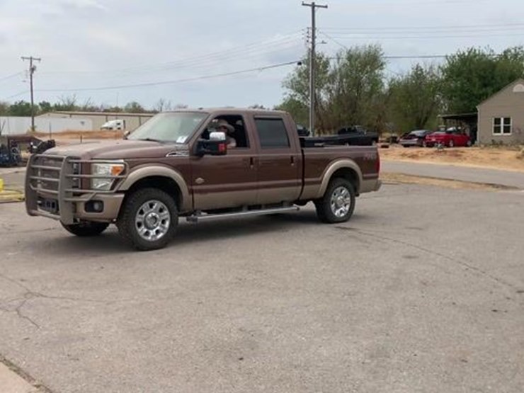 2012-ford-king-ranch-f-250-super-duty-image-2