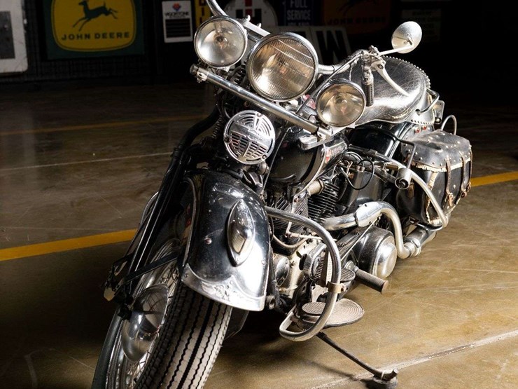 1947-harley-davidson-"74"-knucklehead-image-8