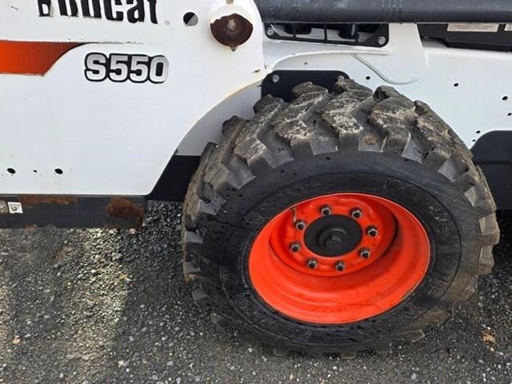 2018-bobcat-s550-image-14