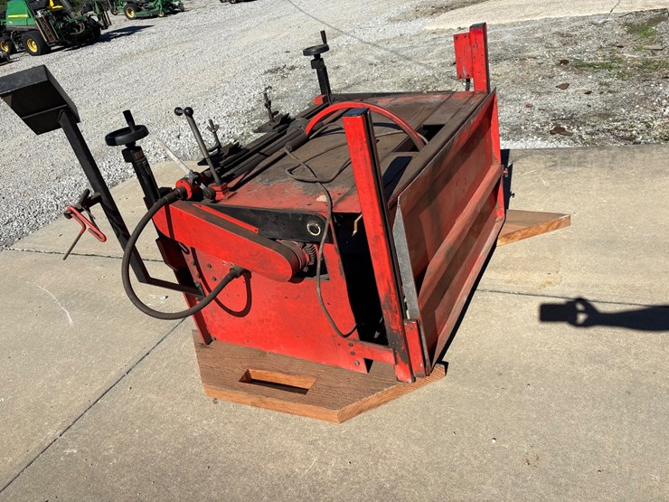 #1080-•-bernhard-ed2000-reel-grinder-199722-image-8