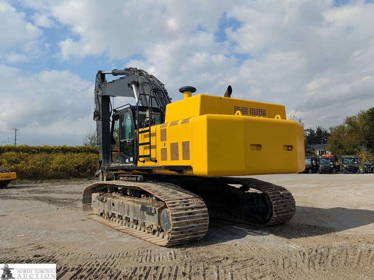 2010-john-deere-450-image-7