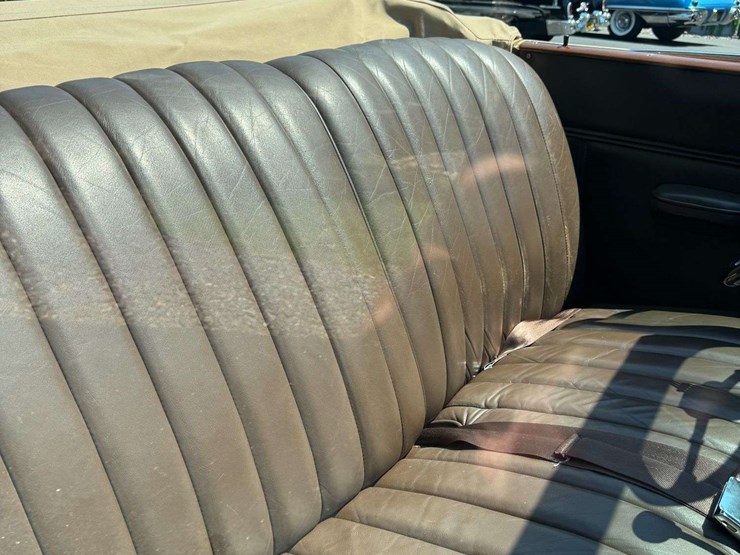 1937-cadillac-series-60-five-passenger-touring-sedan-image-26
