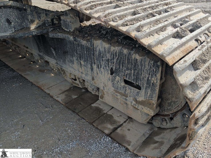 2010-john-deere-450-image-33