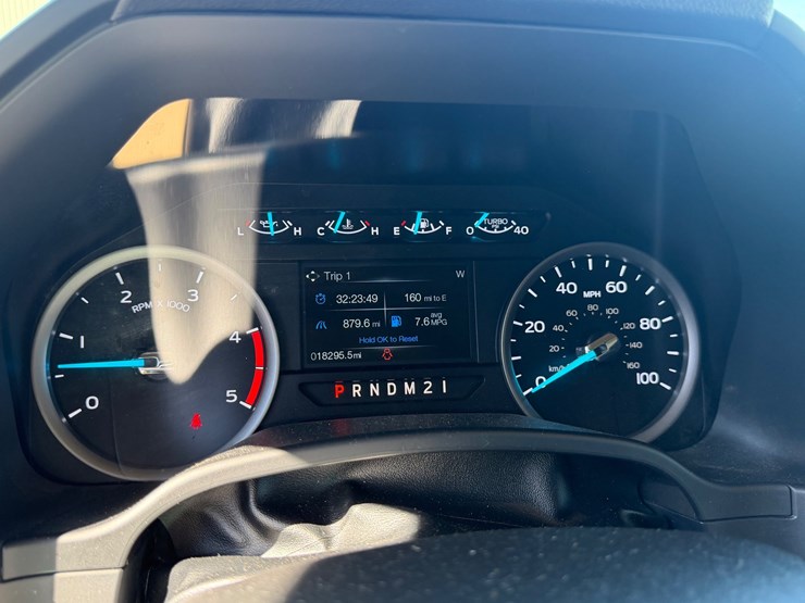 2018-ford-f550-image-26