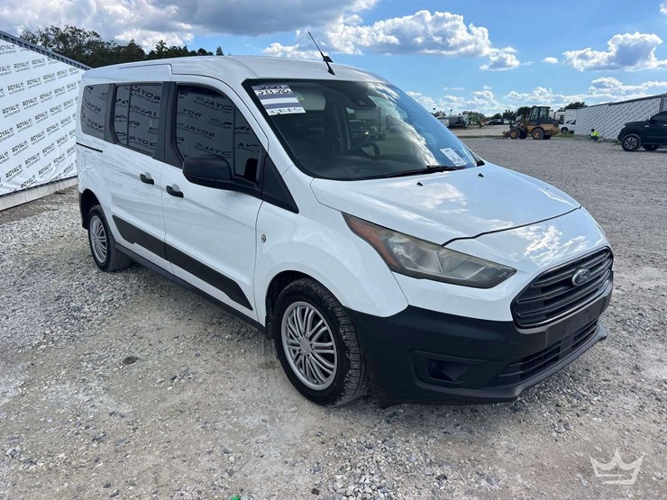 2020-ford-transit-connect-image-4