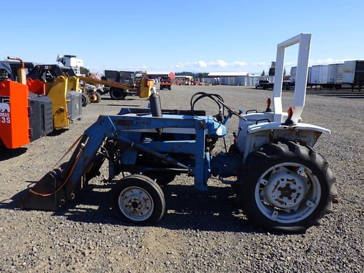 ford-tractor-image-8
