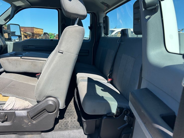2012-ford-f350-image-9