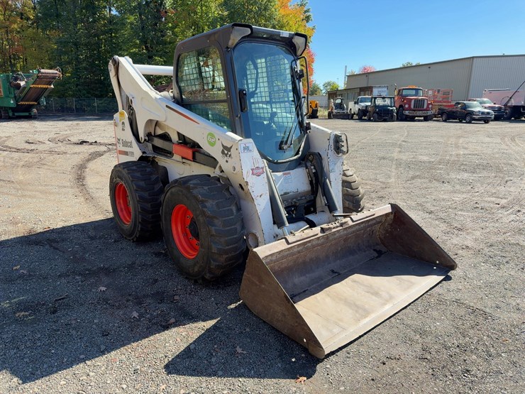 2016-bobcat-s850-image-7