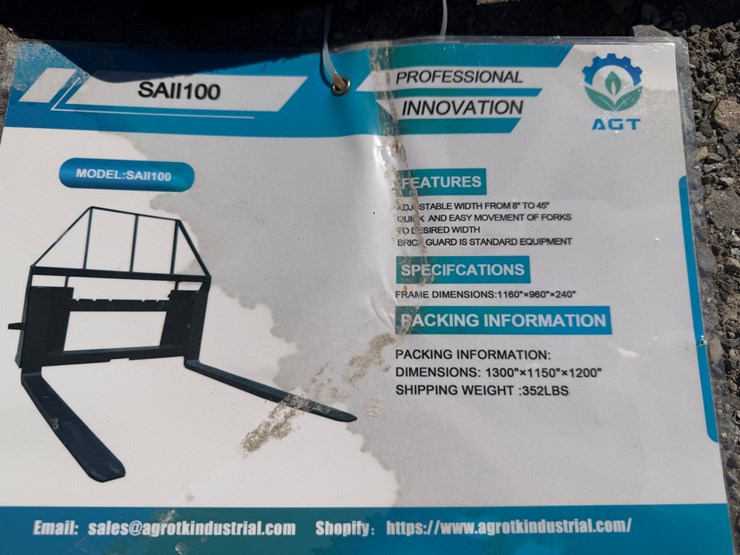 #819-•-agt-48”-skid-steer-pallet-forks-image-2