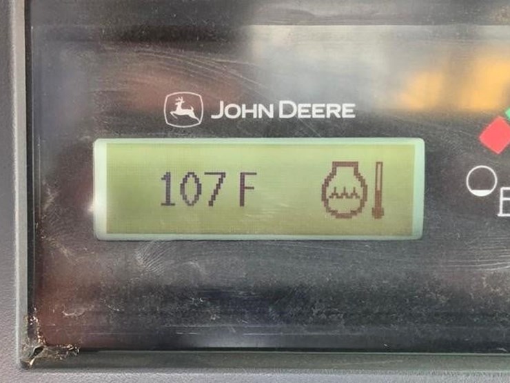 2022-deere-333g-image-61