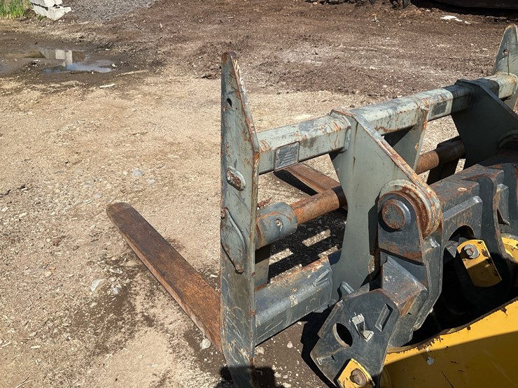 2016-komatsu-wa200-7-image-56