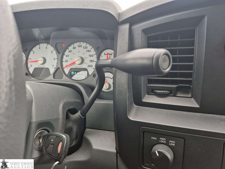 2008-dodge-ram-1500-image-19