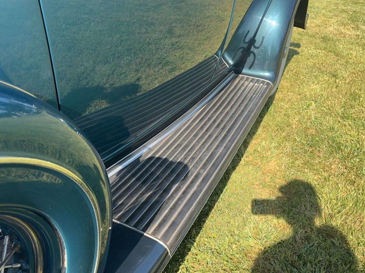 1932-cadillac-v-16-fleetwood-image-32