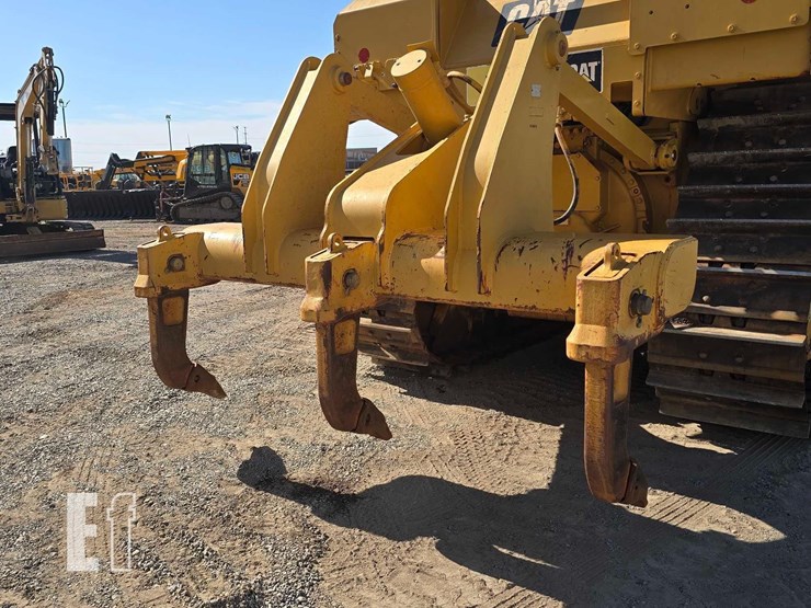 2016-caterpillar-d6t-xl-image-22
