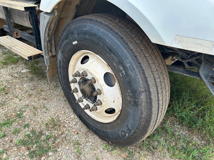 2013-international-prostar-image-15