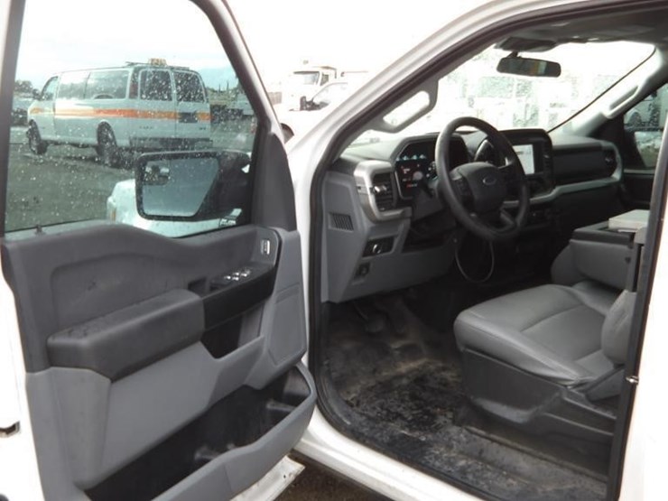 2021-ford-f150-image-14