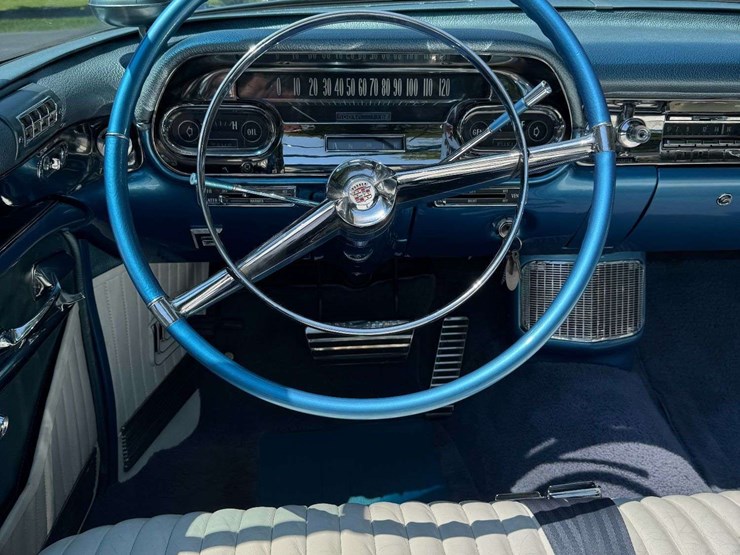 1957-cadillac-series-62-eldorado-biarritz-convertible-image-13