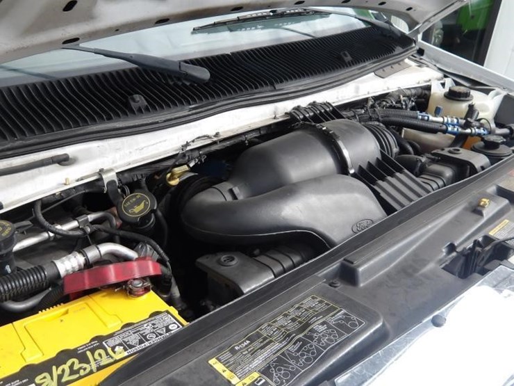 2016-ford-e450-image-9