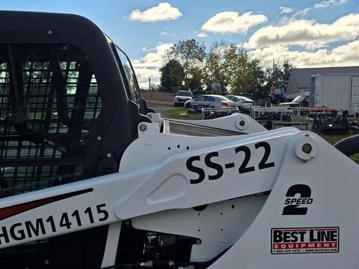 2018-bobcat-s550-image-25