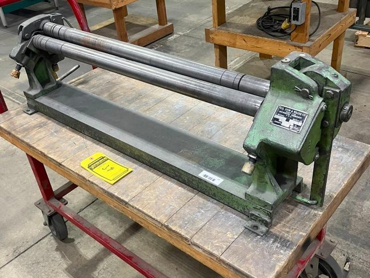peck,-stow-&-wilcox-model-381d-manual-plate-bending-slip-roll,-36"-x-22-gauge,-s/n-3/73-image-2
