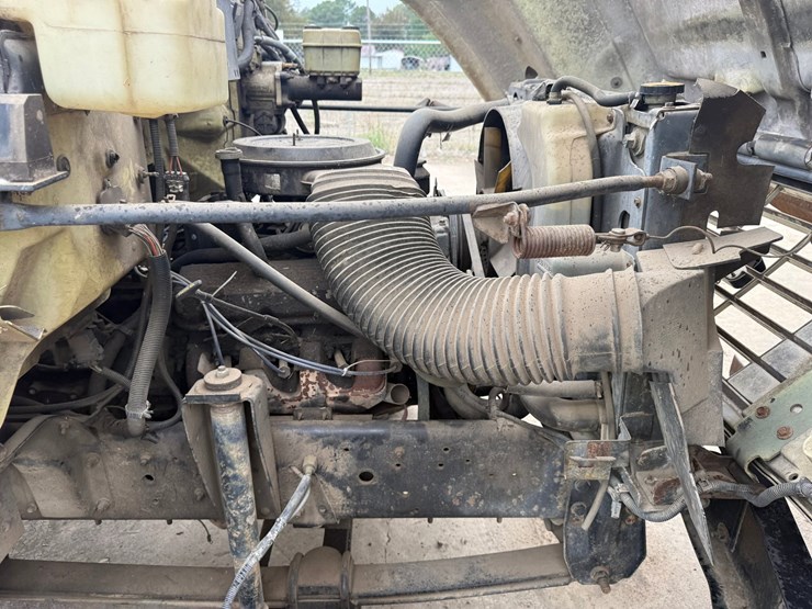 #10597-•-*inop-1998-gmc-c7500-daycab-s/a-grabage-truck-1gdl7h1p7wj519418-inv#10597-image-32