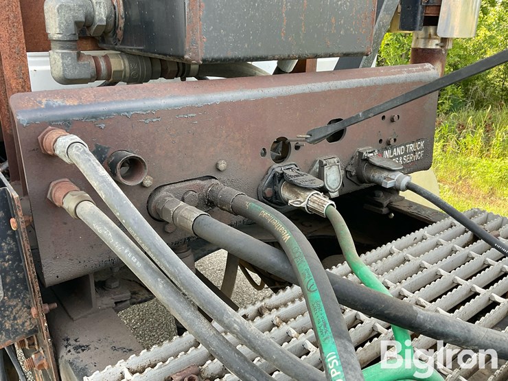 2007-mack-chn613-image-13