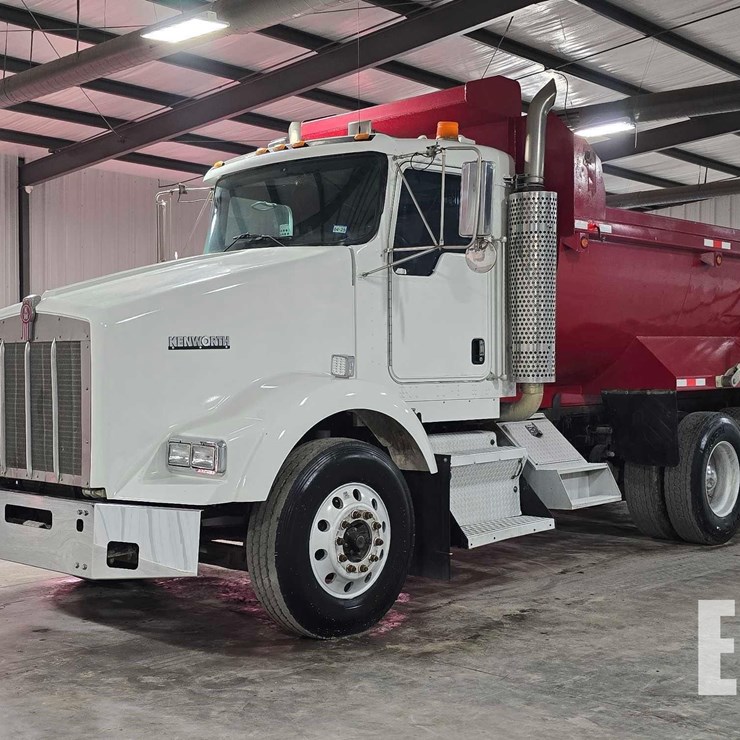 2004 KENWORTH T800