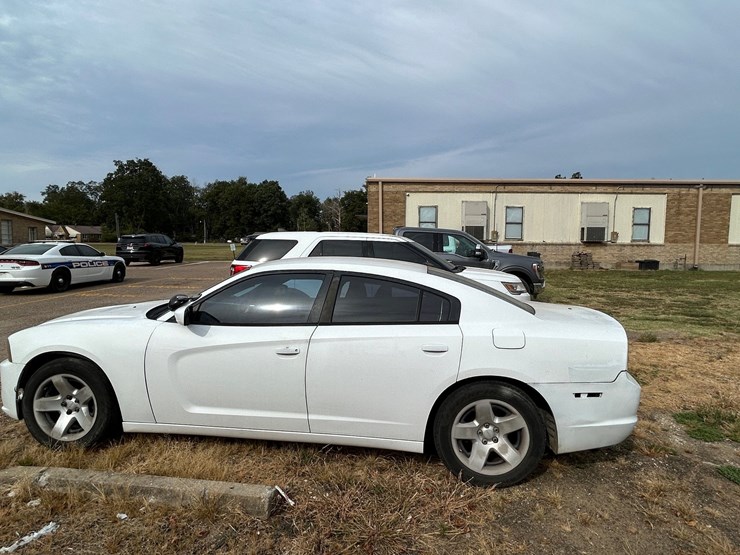#10580-•-2011-dodge-charger-sedan-2b3cl1cg5bh575262-inv#10580-image-12
